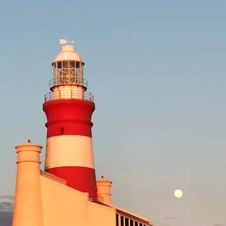 Hotel Dee'S Place Agulhas Exterior foto